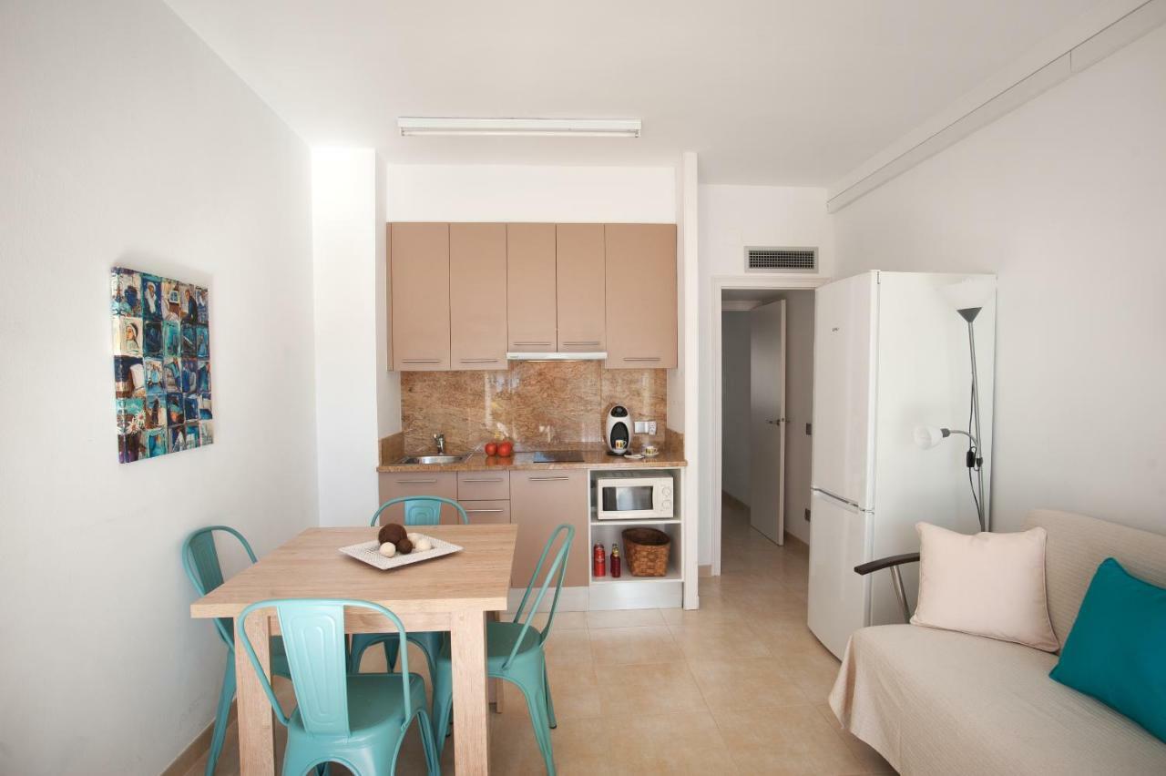 רוזס Apartamento A Pie De Playa, Climatizado Y Parking מראה חיצוני תמונה